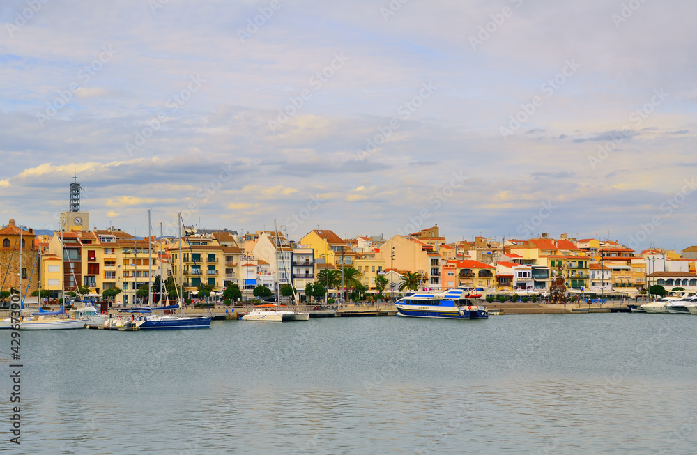 Fototapeta premium Buildings on the Sea Front at Harbor in Cambrils Catalonia Spain