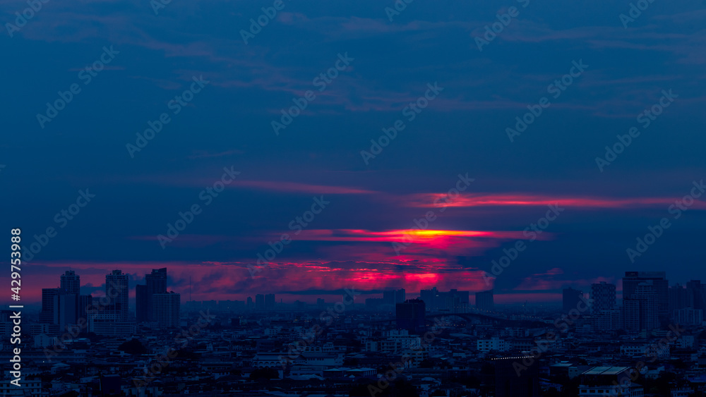 Fototapeta premium abstract background view of the colorful twilight sky.In the evening, the colorful changes (pink, orange, yellow, purple, sky) merge into the beauty of nature