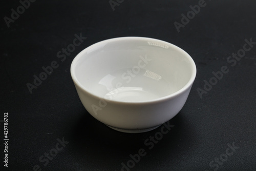 White proclean bowl for serving