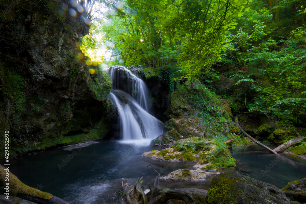 Obraz premium La Vaioaga waterfall, Cheile Nerei National Park, Caras Severin, Romania