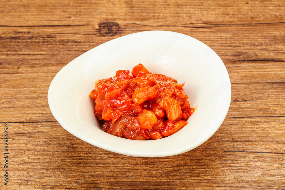 Fototapeta premium Baked kidney with tomato and pepper