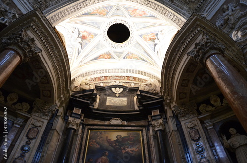 Royal Church of Saint. Wawrzyniec in Turin  interior