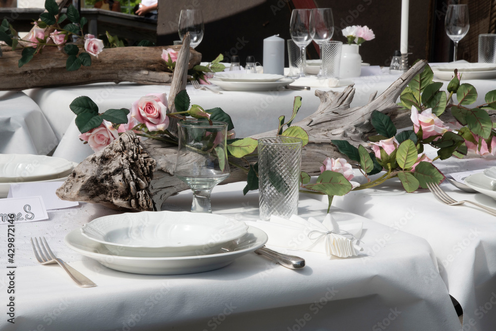 Fototapeta premium wedding table setting