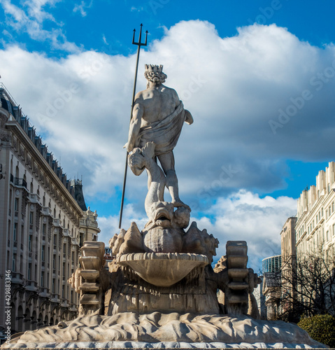 Fuente de Neptuno en Madrid photo