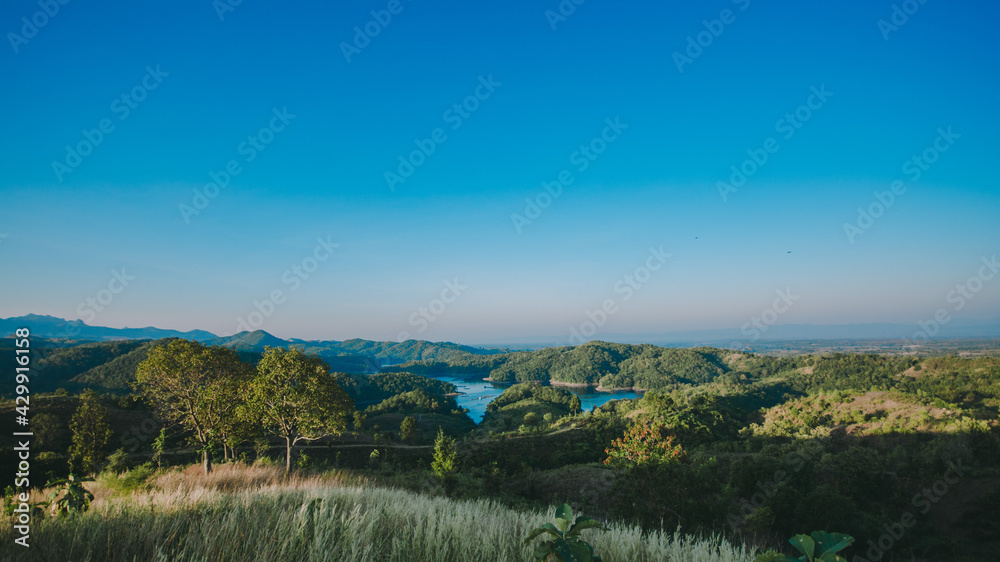 Obraz premium Travel on a high peak.