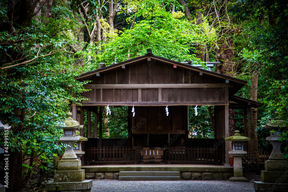 鶴岡八幡宮の祖霊社(鎌倉市雪ノ下) 鶴岡八幡宮の祖霊社(鎌倉市雪ノ下)