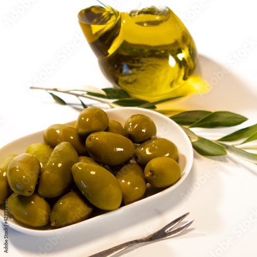 Olive 