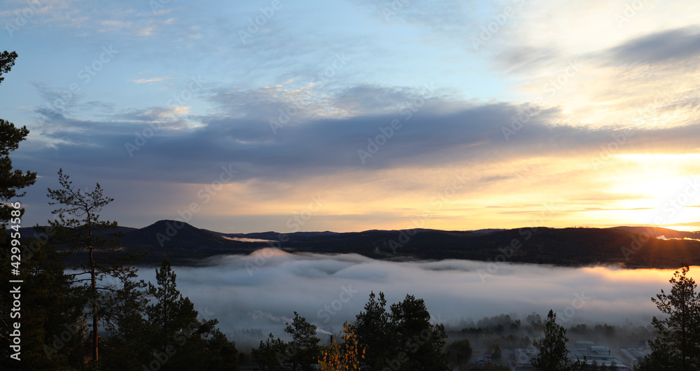 Fototapeta premium Morning fog over Järvsö