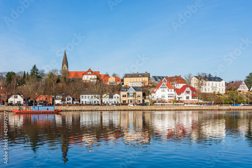 Schleswig-Holstein, Deutschland, April, 2021 - Impressionen aus der Hafenstadt Eckernförde in der Vorsaison mit Coronabestimmungen