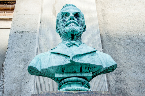 Københavns Universitet Buste af Vilhelm Thomsen (Bust of) copenhagen Region Sjælland (Region Zealand) Denmark photo