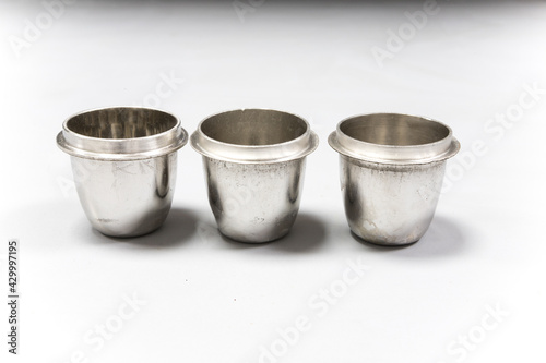 Εκτύπωση καμβά Platinum crucible and plate used for sample preparation in an analytical chemist