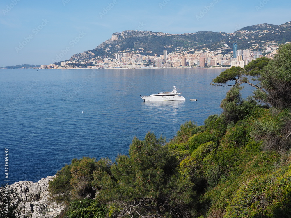 littoral , yatch et bai de Monaco - Côte d'Azur
