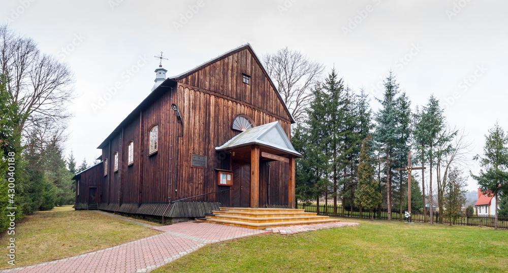Cerkiew w Brzegi Dolne pod wezwaniem Michała Archanioła, Polska, Brzegi Dolne / Orthodox church in Brzegi Dolne, dedicated to Michael the Archangel, Poland, Brzegi Dolne Cerkiew w Brzegi Dolne pod wezwaniem Michała Archanioła, Polska, Brzegi Dolne / Orthodox church in Brzegi Dolne, dedicated to Michael the Archangel, Poland, Brzegi Dolne