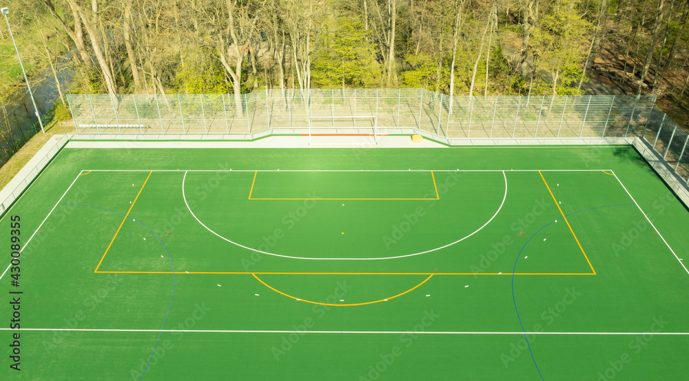 Obraz premium Kunstrasen Fußball und Hockey Feld aus der Luftperspektive