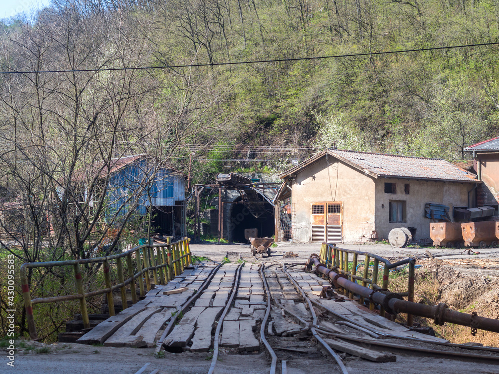 custom made wallpaper toronto digitalOld tracks lead over an old bridge and continue to the unloading station.