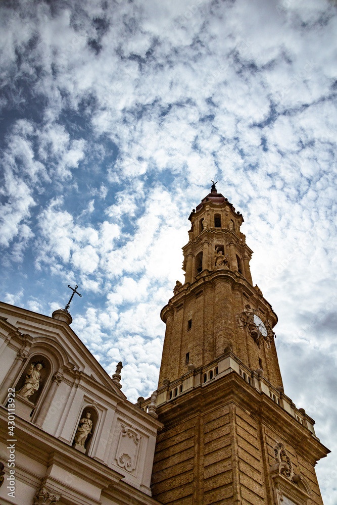 landscape Nuestra Señora del Pilar Cathedral Basilica against the sky