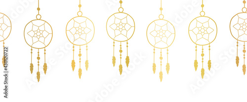 Seamless border dreamcatchers golden metallic foil vector illustration. Hand drawn dream catchers repeating horizontal header pattern. Elegant shiny gold foil texture for invitation, card, boho decor