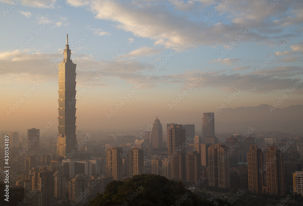 Fototapeta premium Taipei city skyline
