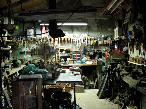 Garage Workshop South of France