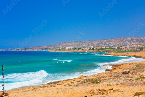 Fototapeta Naklejka Na Ścianę i Meble -  Wunderschöner Strand in der Nähe von Paphos, Zypern