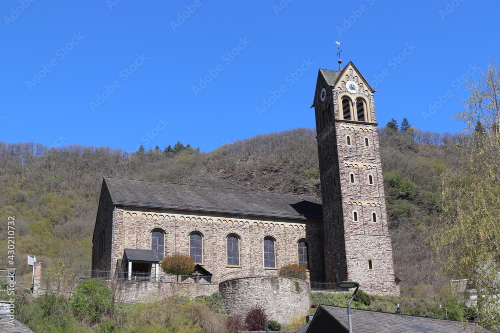 Katholische Kirche in Bad Bertrich.