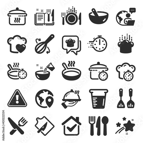 Cooking icons. Boiling time, Frying pan and Kitchen utensils. Fork, spoon and knife icons. Recipe book, chef hat and cutting board. Cooking book, frying time, hot pan. Flat icon set. Vector