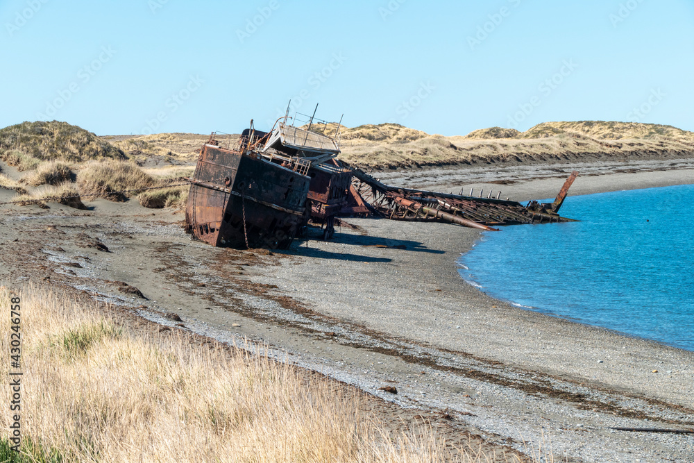 Fototapeta premium Wreckages on San Gregorio beach, strait of Magellan, Chile