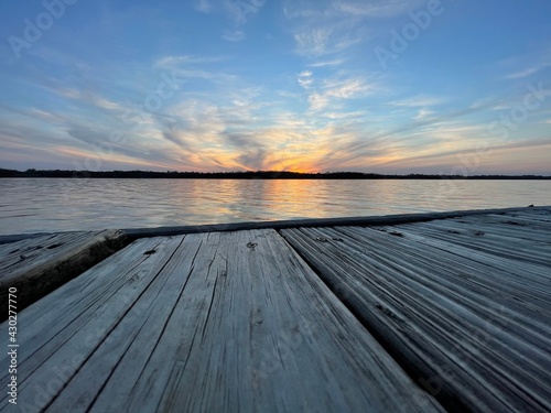 Fototapeta Naklejka Na Ścianę i Meble -  wooden pier at sunset