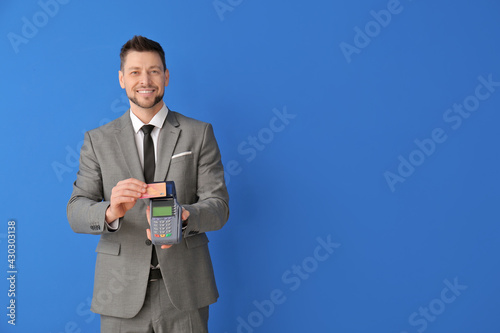 Businessman with payment te...