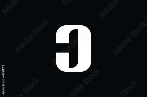 HD logo letter design on luxury background. DH logo monogram initials letter concept. HD icon logo design. DH elegant and Professional letter icon design on black background. H D DH HD