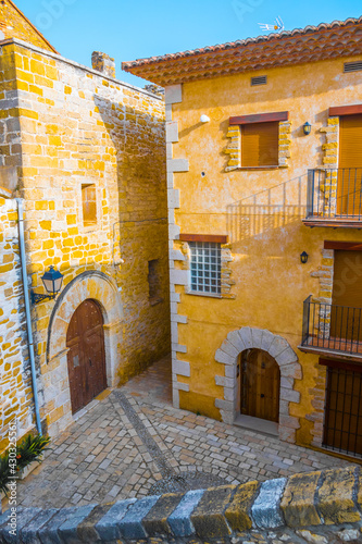 Fototapeta Naklejka Na Ścianę i Meble -  Cervera del Maestre, Baix Maestrat, Valencian Community, Spain. Traditional and typical spanish village. Beautiful medieval architecture.