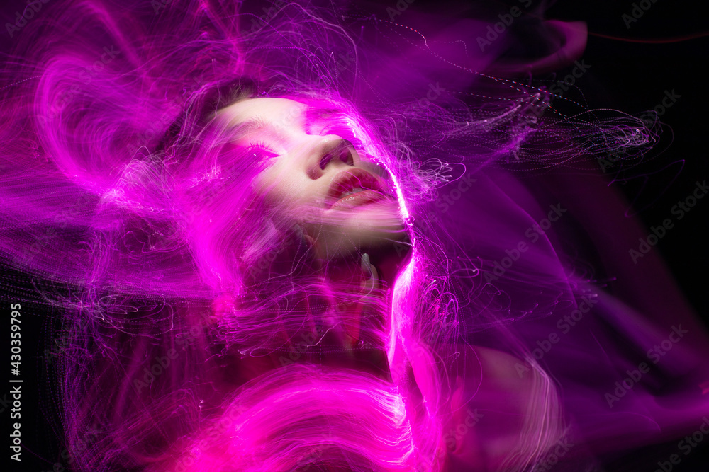 lightpainting portrait, new art direction, long exposure photo without photoshop, light drawing at long exposure
