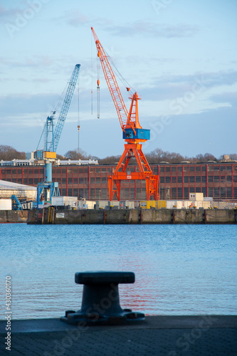 kiel crane tyssen crup mainesystems