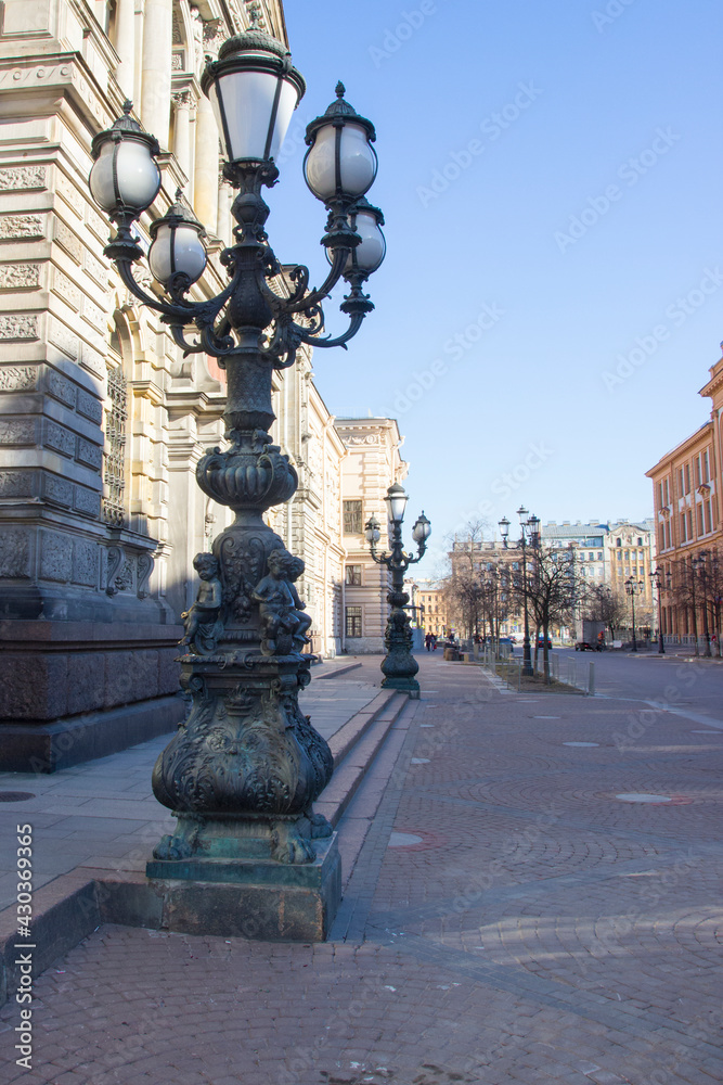 Fototapeta premium Decorative lantern in the historical part of St.-Petersburg. Russia. Beautiful architecture of the old town.