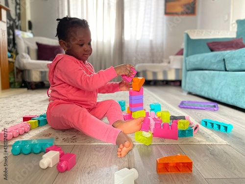 child playing with blocks