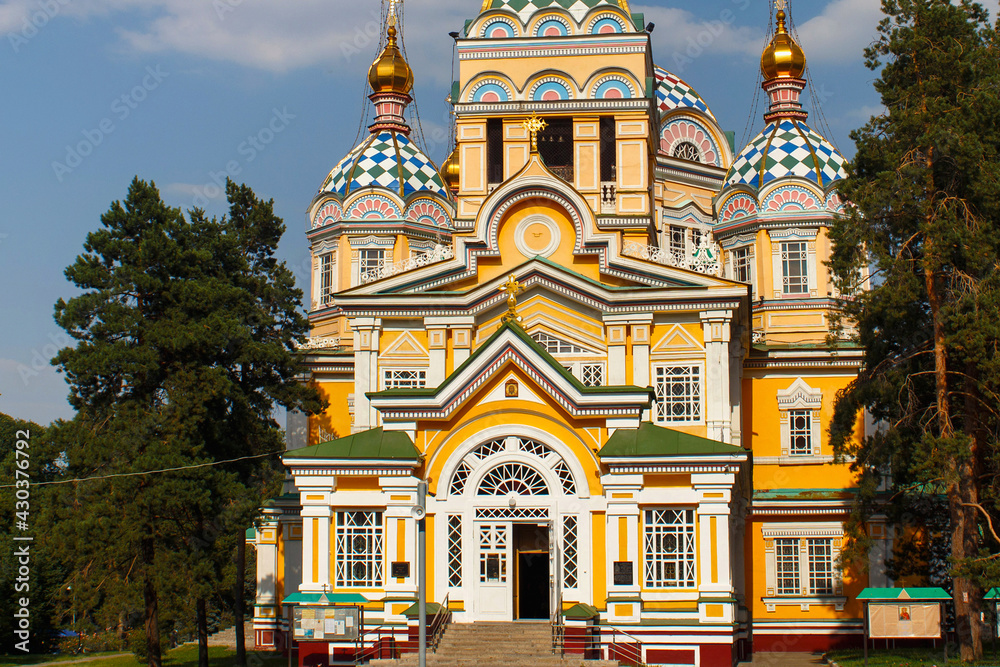 Fototapeta premium The Ascension Cathedral in Almaty, Kazakhstan. Is a Russian Orthodox cathedral. Completed in 1907, the cathedral is made out of wood but without nails and second tallest wooden building in the world.
