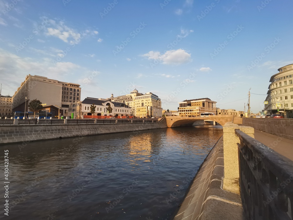 Fototapeta premium River in the city