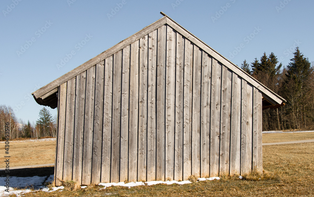 Fototapeta premium old barn in the countryside