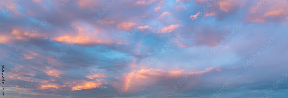 Beautiful sunset sky and pink cloud for background concept