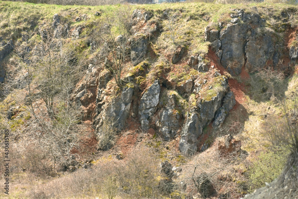 Obraz premium Rezerwat przyrody Wietrznia - Geopark Swietokrzyski, nalezy do Swiatowej Sieci Geoparkow UNESCO