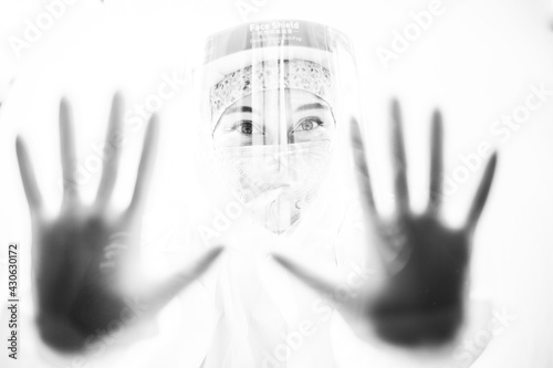 the brave nurse during the coronavirus pandemic