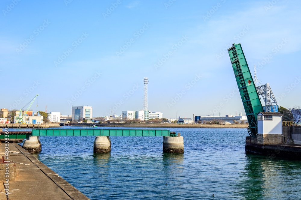 Obraz premium 名古屋市 名古屋港跳上橋