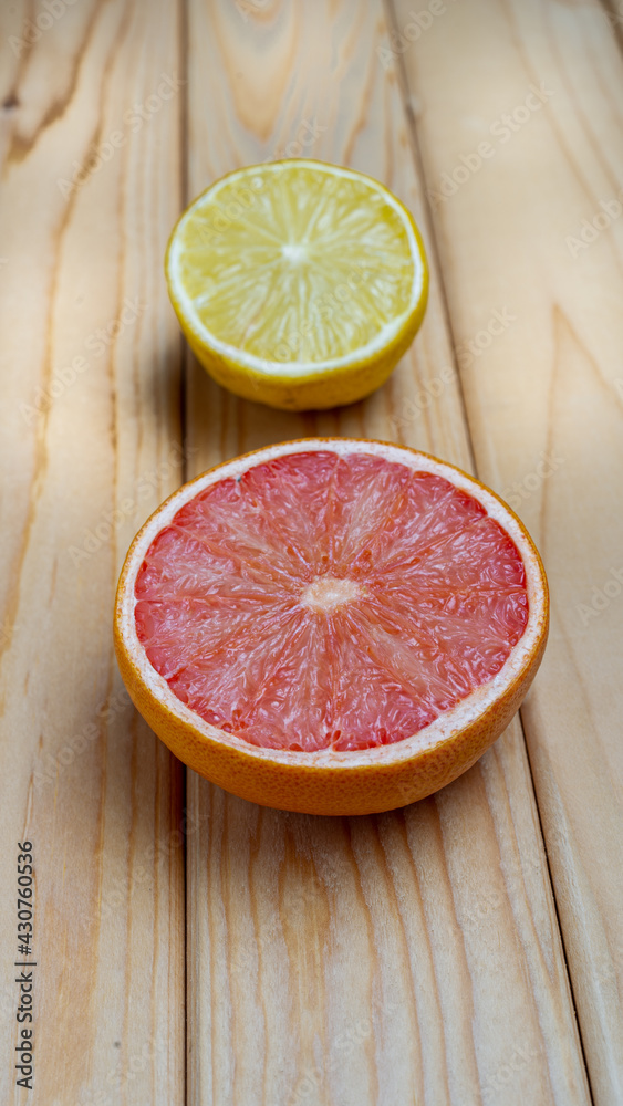 Halves of lemon and grapefruit Halves of lemon and grapefruit