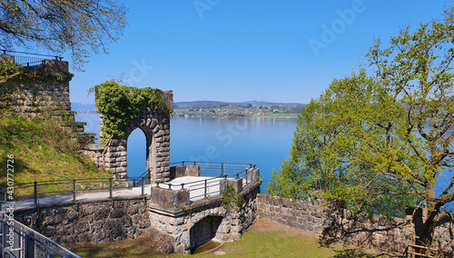 Blick von der Burg Rapperswil auf den Zürichsee