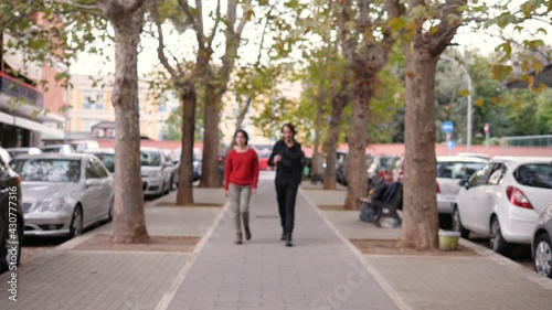 Wallpaper Mural quarrel on the street - young couple argues heatedly and she slaps him Torontodigital.ca