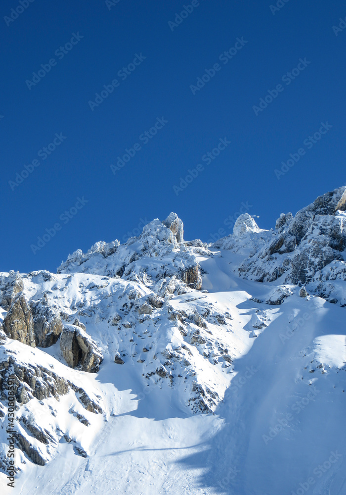 Obraz premium Winter mountain landscape