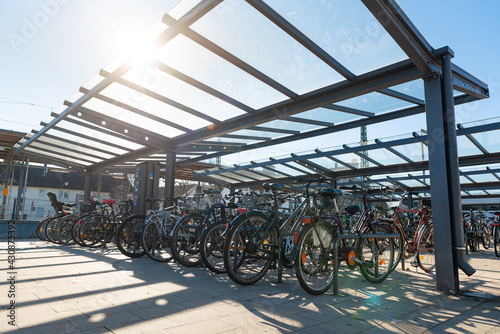 fahrrad ständer rad stellplatz parkplatz an station
