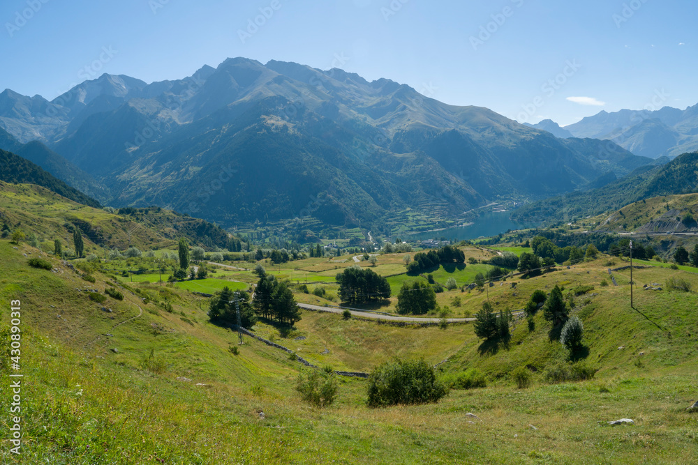 Fototapeta premium Tena valley from Formigal Huesca Aragon Spain