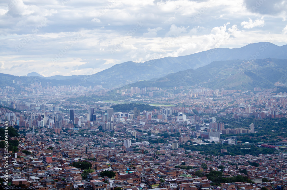Medellín,  ciudad de la eterna primavera
