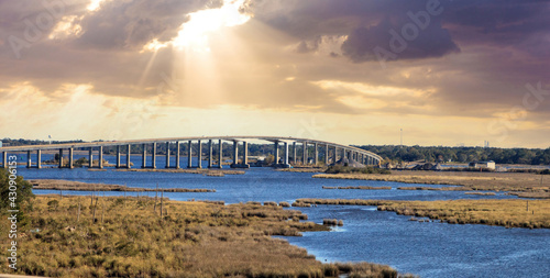 Obraz na płótnie Atchafalaya Basin Bridge, also called the Louisiana Airborne Memorial Bridge